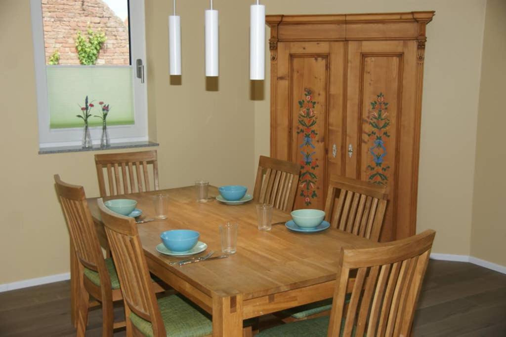 Ferienwohnung 'Burgblick' ヴェルトハイム エクステリア 写真